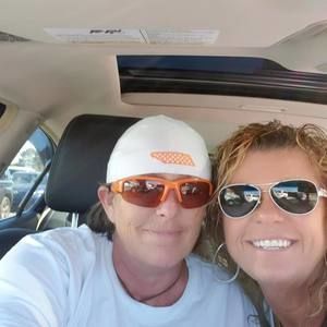 Meet your Posher, Carla